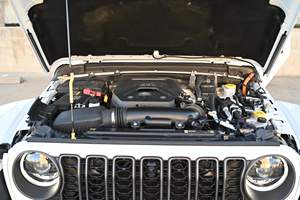 Wrangler Rubicon X 4xe 2024, Híbrido Enchufable de 375 hp, 4x4, Sin Modificar - Product Image 6