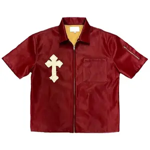 Jaqueta de couro sintético com remendo bordado de alta qualidade para homens, camisa de couro sintético com bolso no peito e manga curta