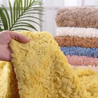 Promotion : Tissu non tissé respirant 100 % polyester à poils longs, teint en fil, imitation fourrure, tricoté chaîne, laminé PVC, pour vêtements et textiles de maison de haute qualité