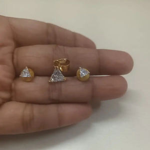 ชุดจี้ห้อยโฆษณาแบบอินเดียต่างหูไข่มุกชุบทองหลายสีคุณภาพสูงเครื่องประดับแฟชั่นที่ได้แรงบันดาลใจ - Product Image 1