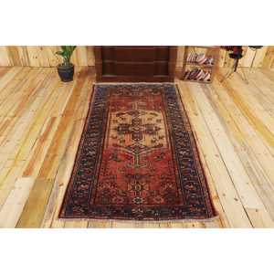 Tapis turc vintage 3,3x6,6 pieds, tapis en laine à accents rouges - Product Image 1