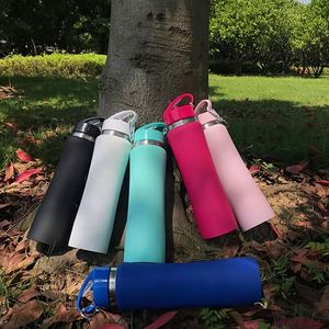 Bouteille d'eau isotherme en acier inoxydable à double paroi de 600 ml, personnalisable en gros, avec large ouverture et couvercle portable pour l'extérieur - Product Image 3