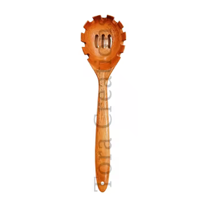 Cucharón de espagueti de madera de Neem hecho a mano, calidad superior, comida libre de químicos, pasta segura, utensilio de cocina para servir - Product Image 1