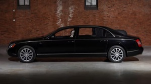 Usado 2009 Maybach 62S 4dr Sedan tanto izquierda como derecha disponible - Product Image 2