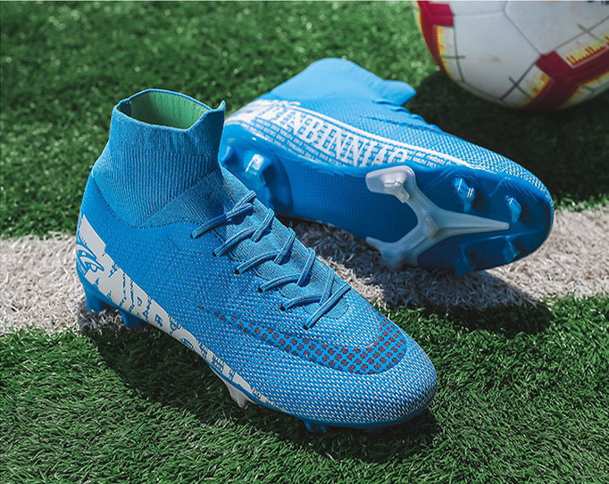 Mini Football Boots Customizable Durable Soccer Shoes
