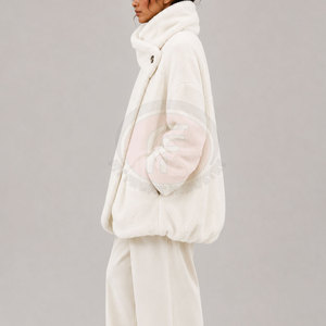 Manteau en fourrure confortable pour femme, chaud et douillet, à manches longues, en peluche douce de qualité supérieure, vêtement d'extérieur d'hiver, mode quotidienne, en coton et polyester - Product Image 2