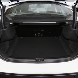 Sedán Deportivo Dinámico de Moda Clase A 4.1-6L 180 L 200 L FWD 4 Puertas 4 Asientos Automático Usado con Portaequipajes de Aleación de Aluminio en Venta - Product Image 5