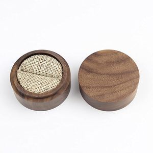 Boîte à bagues recyclable en papier Boîte de rangement de bijoux exquis Haut de gamme en noyer noir Bague en bois massif Boucles d'oreilles Boîte à bijoux en bois de luxe - Product Image 1