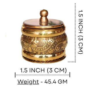 กล่องทองเหลืองลายโบราณพร้อมฝาปิดสำหรับพิธีกรรมประจำวันของผู้หญิงและอุปกรณ์เสริมสำหรับพิธีแต่งงาน - Product Image 2