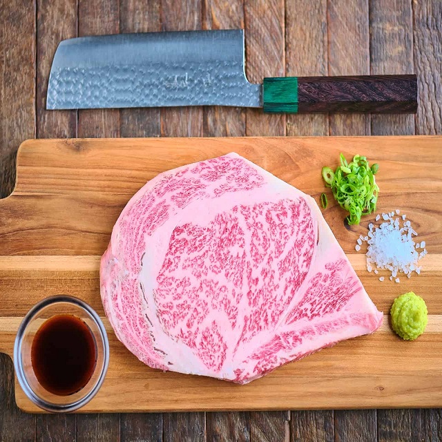 Опыт, Высококачественная говядина Wagyu на складе с быстрой доставкой, купить оптом по непревзойденному вкусу и нежам