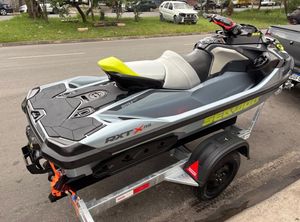 Moto Acuática Sea-Doo Fishpro 202 con Motor de 1500cc - Product Image 6
