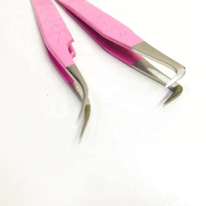 ชุดแหนบต่อขนตาสีชมพูอ่อน 10 มม. ปลายเรียบ ด้ามจับสแตนเลส น้ำหนักเบา ป้องกันแม่เหล็ก จับถนัดมือ - Product Image 4
