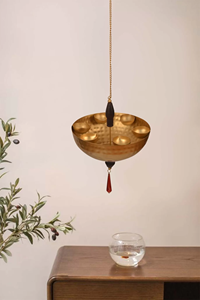 Tema establecido Forma redonda Latón Urli Flower Bowl La mejor calidad Tamaño personalizado Urli del fabricante en la India - Product Image 4