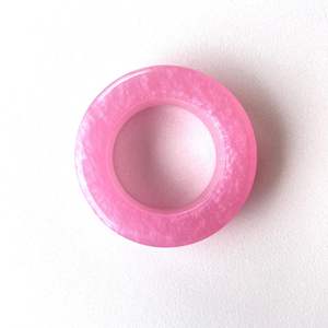 ชุดแหวนผ้าเช็ดปากทรงกลมทำจากเรซิ่น & หลายสี - Product Image 4