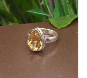 แหวนพลอยซิทรีนตัดหรูหราสำหรับผู้หญิงทำด้วยมือ925สเตอร์ลิงเงินโบฮีเมียนตั้งค่าฝาเงินทึบช่างฝีมือ - Product Image 1