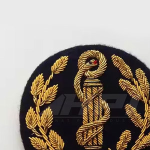 Badge de blazer en fils d'argent de qualité supérieure, broche pour veste de club, badge de blazer personnalisé en fils d'argent, embellissement de veste tendance - Product Image 5