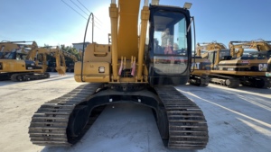 รถขุดไฮดรอลิกตีนตะขาบ CAT 320CL ขนาด 20 ตัน สภาพดี นำเข้าจากญี่ปุ่น มือสอง - Product Image 4