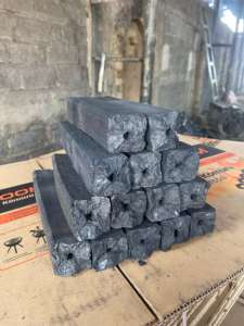 Briquettes de sciure de bois de première qualité, fabriquées à la machine, charbon de bois avec 3% de cendres en provenance du Vietnam pour le barbecue - Product Image 4