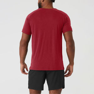 Diseña tu Propia Camiseta Deportiva Unisex Ecológica y Transpirable 100% Algodón, Color Rojo Oscuro, Corte Clásico, Cuello Redondo Premium - Product Image 2