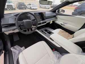 2026 Hybrid ES350e SUV Ultra-Luxe AWD Conduite à Gauche Barres de Toit en Alliage d'Aluminium Faible Kilométrage Très Bien Entretenu Tissu Automatique - Product Image 6