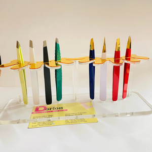 Meilleures ventes : Support de présentation en acrylique pour 8 pinces à épiler, support de rangement durable et de haute qualité pour pinces à épiler avec logo personnalisé - Product Image 1