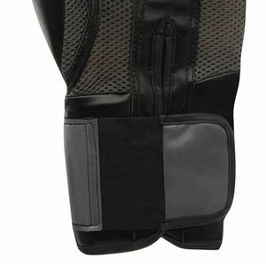 Gants de boxe de combat en cuir PU du Pakistan Logo personnalisé Gants de boxe MMA et de boxe de poinçonnage - Product Image 6