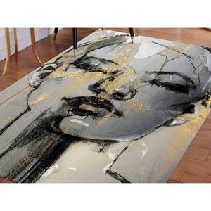 Tapis Abstrait Visage de Femme : Décoration Moderne avec Accents Dorés, Tapis en Chenille - Product Image 3