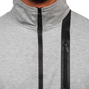 Chaqueta cortavientos deportiva de color liso de algodón ligero personalizada para hombres - Product Image 4