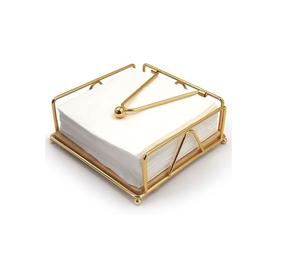 Porte-serviettes en métal au design vintage avec détails en relief ornés et finition luxueuse, parfait pour les couverts de table classiques - Product Image 1