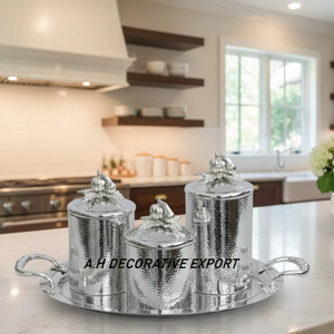 ชุดกล่องเก็บอาหารสแตนเลสสตีลสีเงินลายตอกแบบแฮนด์เมด พร้อมถาดตกแต่ง สไตล์ยุโรป เป็นมิตรกับสิ่งแวดล้อม - Product Image 1