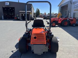 เครื่องตัดหญ้าแบบ Zero Turn รุ่น Kubota ZD1211 พร้อมแท่นตัดขนาด 60 นิ้ว และเครื่องยนต์ดีเซล 25 แรงม้า - Product Image 4