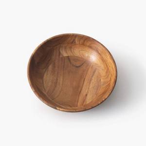 Bol à salade en bois naturel poli fait main, design contemporain, cadeau d'entreprise écologique, vaisselle de service - Product Image 6