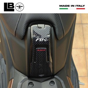 Adesivo Decorativo 3D per Serbatoio Scooter Kymco Ak 550 2017-2022 Compatibile con Anni di Modello - Product Image 3