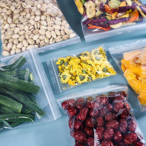 Sac zip-lock étanche en plastique pour emballage alimentaire Sacs en polyéthylène refermables Sachets transparents à fermeture éclair avec fermeture à glissière refermable - Product Image 6