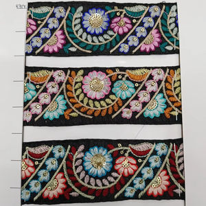 ผ้าคอตตอนเนื้อละเอียดปักลายลูกไม้ทำด้วยมือสำหรับธุรกิจแบบทำมือสำหรับเย็บงานฝีมือและสิ่งทอสำหรับบ้านลายดอกไม้ - Product Image 1