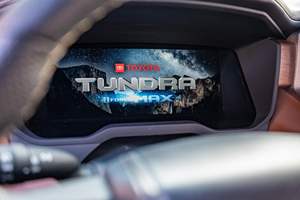 Tundra 2023 Edición 1794 Crew Max 4x4 - Product Image 6