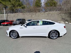 พร้อมส่งมอบ 2025 ออดี้ เอ5 สปอร์ตแบ็ค ควอตโตร พรีเมียม เอส ไลน์ 45 ทีเอฟเอสไอ มือสอง - Product Image 5