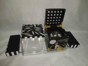 Ensemble d'encensoirs islamiques écologiques, fabriqués en bois et résine arabes, faits à la main pour neutraliser les odeurs et embellir la décoration intérieure - Product Image 4