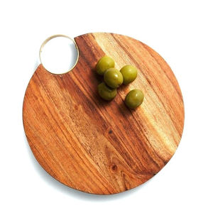 Plateau en bois Poignée en métal doré Forme ronde pour la maison et l'hôtel Plateaux de service pour aliments et boissons de table - Product Image 1