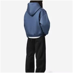 Sweat à capuche Streetwear surdimensionné Sweat à capuche inspiré des créateurs Sweat à capuche matelassé au look premium avec doublure isolée - Product Image 4