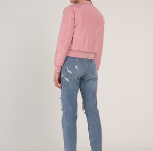 Chaqueta Bomber de Satén para Mujer de Alta Calidad 2026 con Piel de Oveja, Logotipo Personalizado, Forro de Nailon, Moda de Invierno y Otoño - Venta al por Mayor - Product Image 5