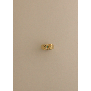 Bague de fiançailles vintage pour homme en or 18 carats avec grappe d'émeraudes et de diamants à sangle diagonale, en or 10 carats et platine, certifiée IGI, bijoux fins - Product Image 1