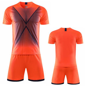 Porte des uniformes de football à séchage rapide et respirant au design unique maillot de football français Derniers modèles d'uniformes de football - Product Image 3