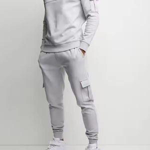 2025 moda tendencia Tasa de fábrica logotipo personalizado moda sólido pulóver chándal entrenamiento para hombre con bolsillo chándal para Unisex - Product Image 5