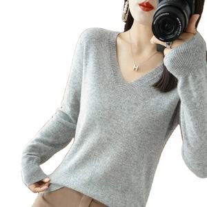 Women's <b>Vintage</b> 2025 Autumn Winter V-neck Slim Fit Solid Soft Knitwear Pullover <b>Sweater</b> Nylon/Cashmere Wool Lined Front Logo - Product Image 2