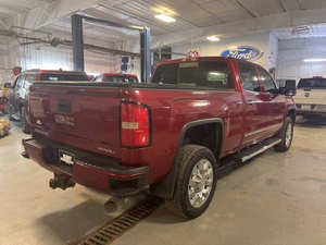 Utilisé 2018 G * MC Sierra 2500HD Denali - Product Image 3