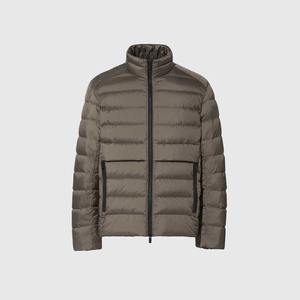OEM Vente en gros 2025 Mode décontractée Hiver Bouffant support mince à capuche avec toutes les impressions Coupe-vent Softshell Taille XL - Product Image 3