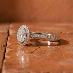 Bague Halo en Moissanite Diamant Coupe Ovale en Argent 925, Bijou de Mariage pour Cadeau Nuptial ou Fêtes d'Anniversaire, Charme Étincelant - Product Image 6