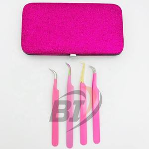 Pince à épiler d'extension de cils en acier inoxydable rose testée à la main avec logo personnalisé professionnel beauté durable pointe de volume incurvée forte - Product Image 4