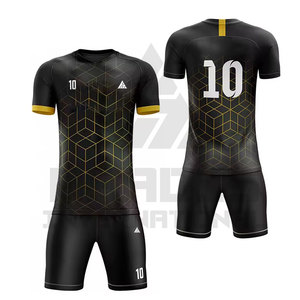 Uniforme de fútbol hecho en Pakistán uniforme de fútbol deportivo al por mayor para uniforme de fútbol de alta calidad personalizado - Product Image 1